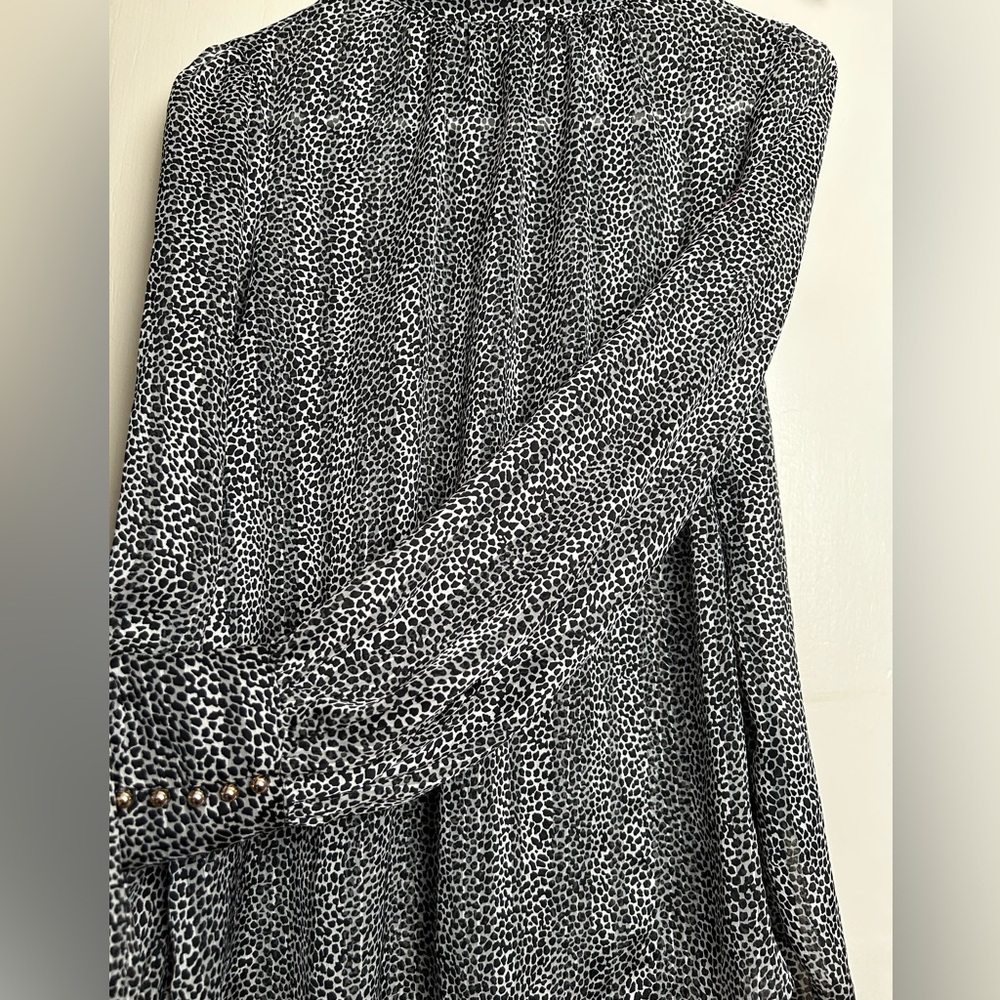 H&M Black and White Dotted Long Sleeve Blouse
